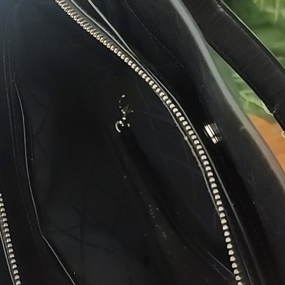 ❤️Michael Kors Tote❤️ - Picture 9 of 9